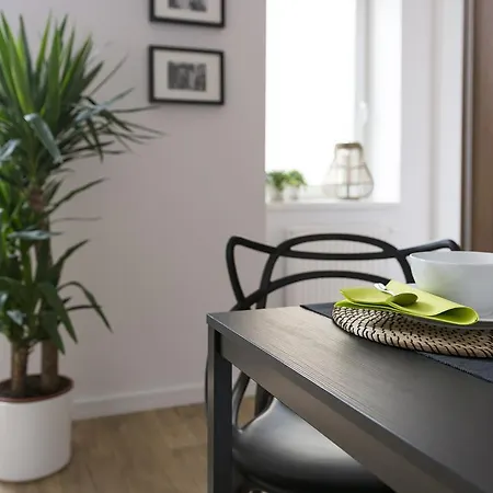 Apartment Pixelhome - Przy Palmiarni Poznan